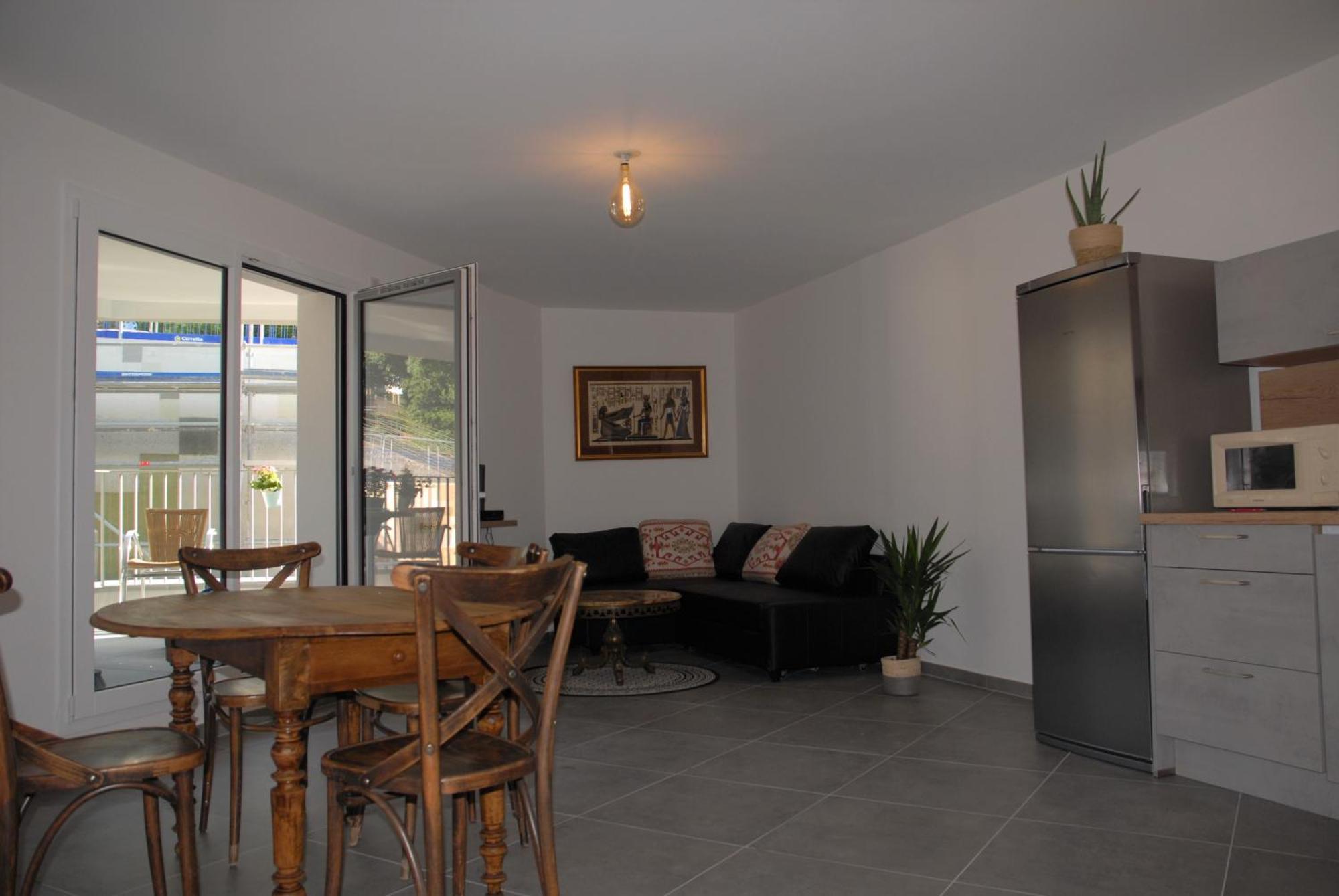 La Providence Apartment อานซี ภายนอก รูปภาพ